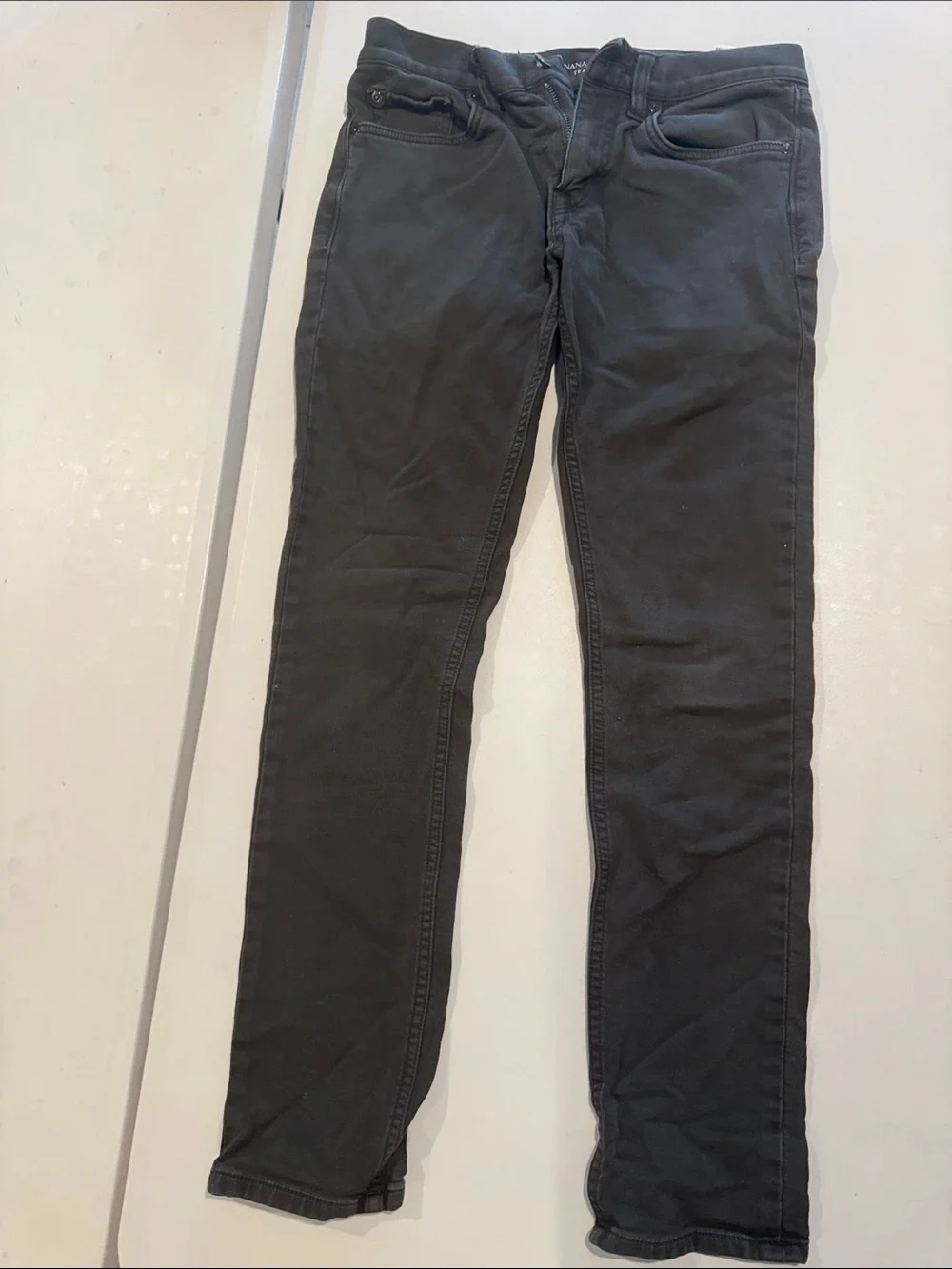Banana Republic Men's Skinny Jeans in Black
